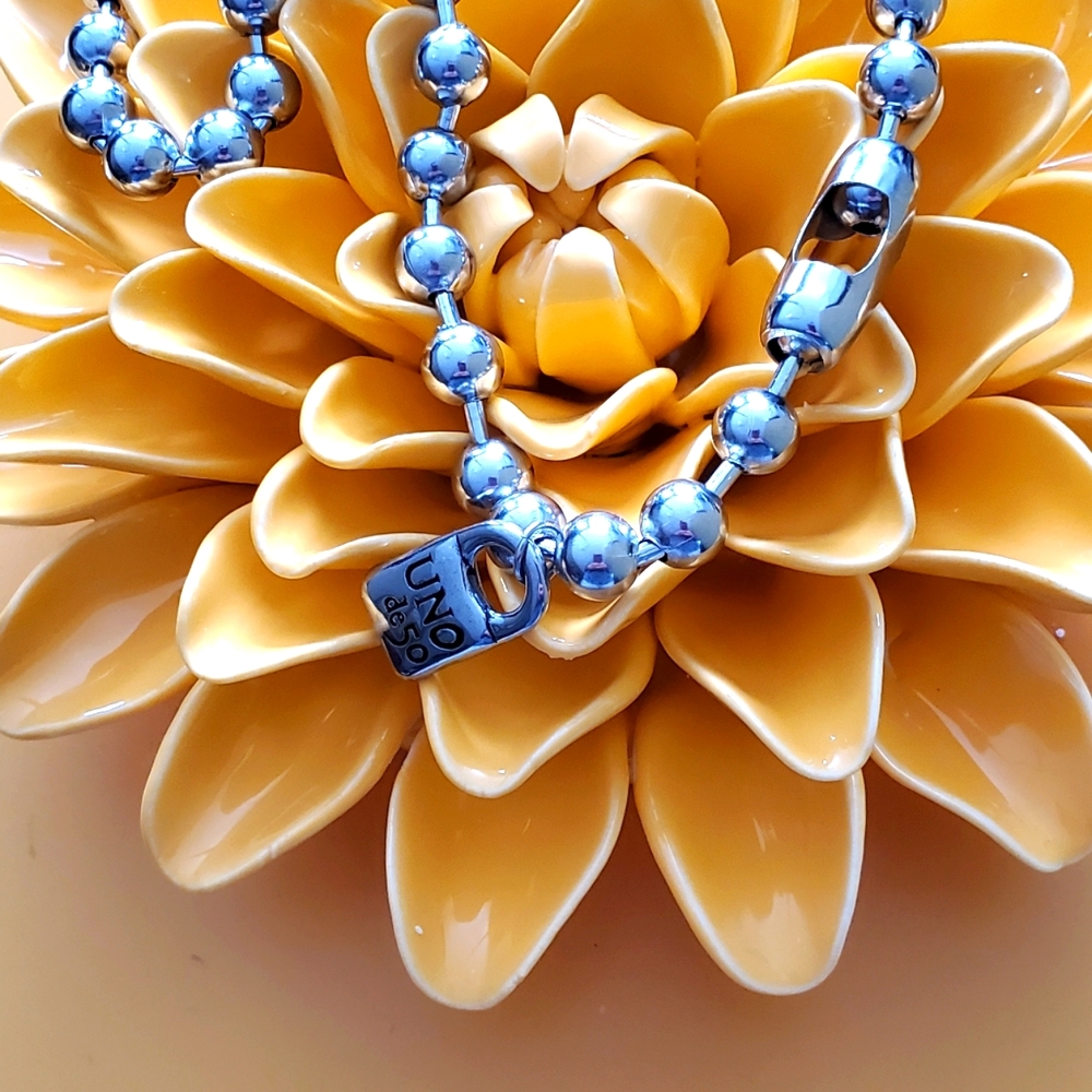 Uno de 50 necklace